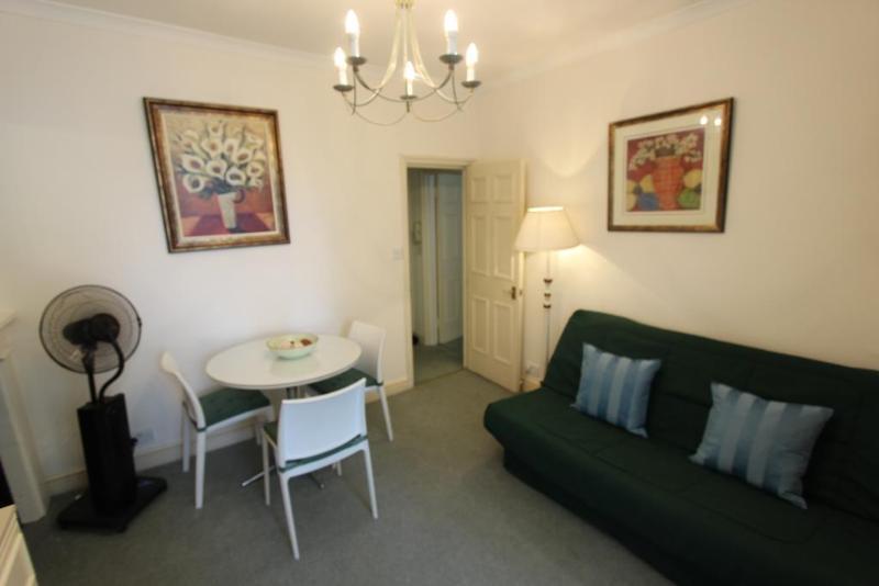 Stay In Serviced Apartments Queensway Londen Buitenkant foto
